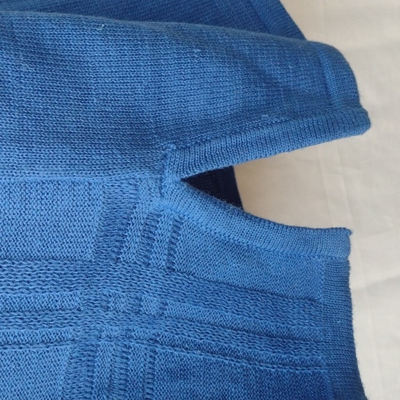 Laura Martin Blue Knit Top L - Picture 3 of 6